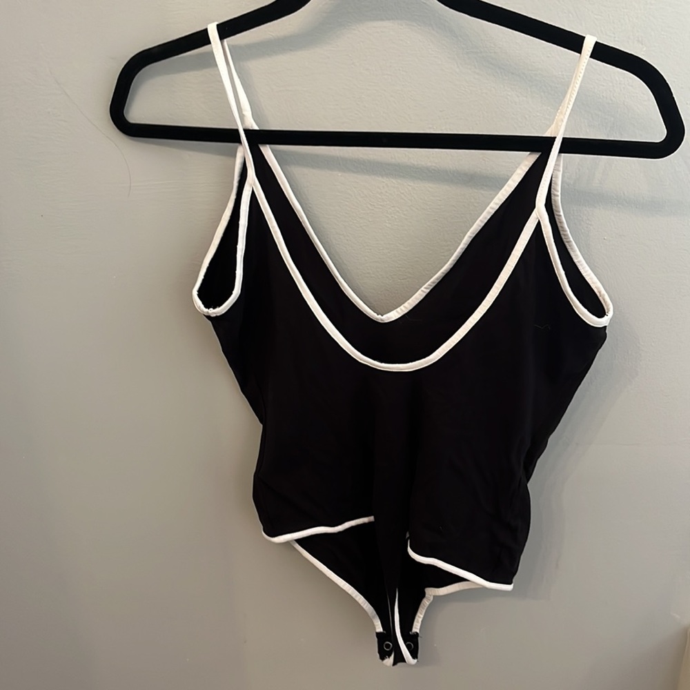 Express bodysuit - Picture 2 of 2